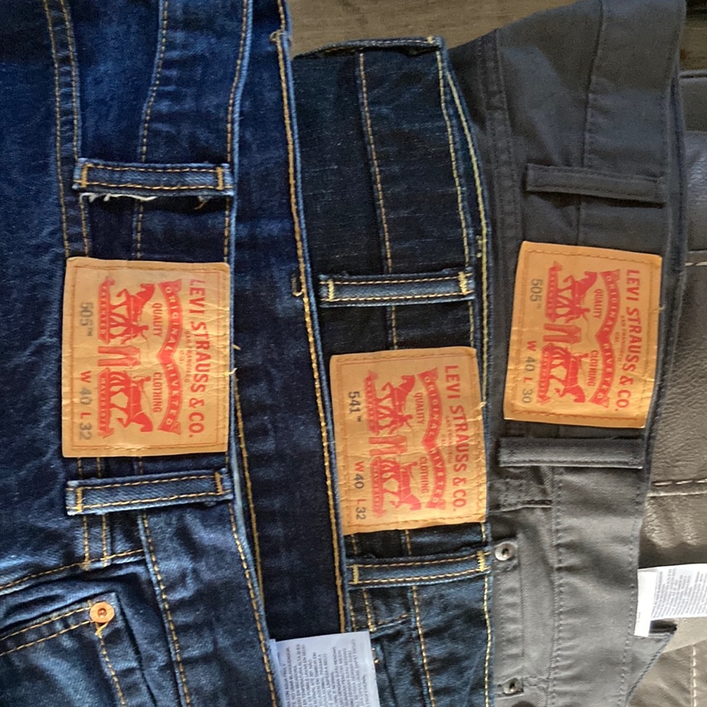 3 pairs of Levi Strauss jeans